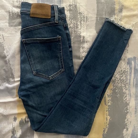 Aritzia Jeans (by Denim Forum) - Picture 2 of 3